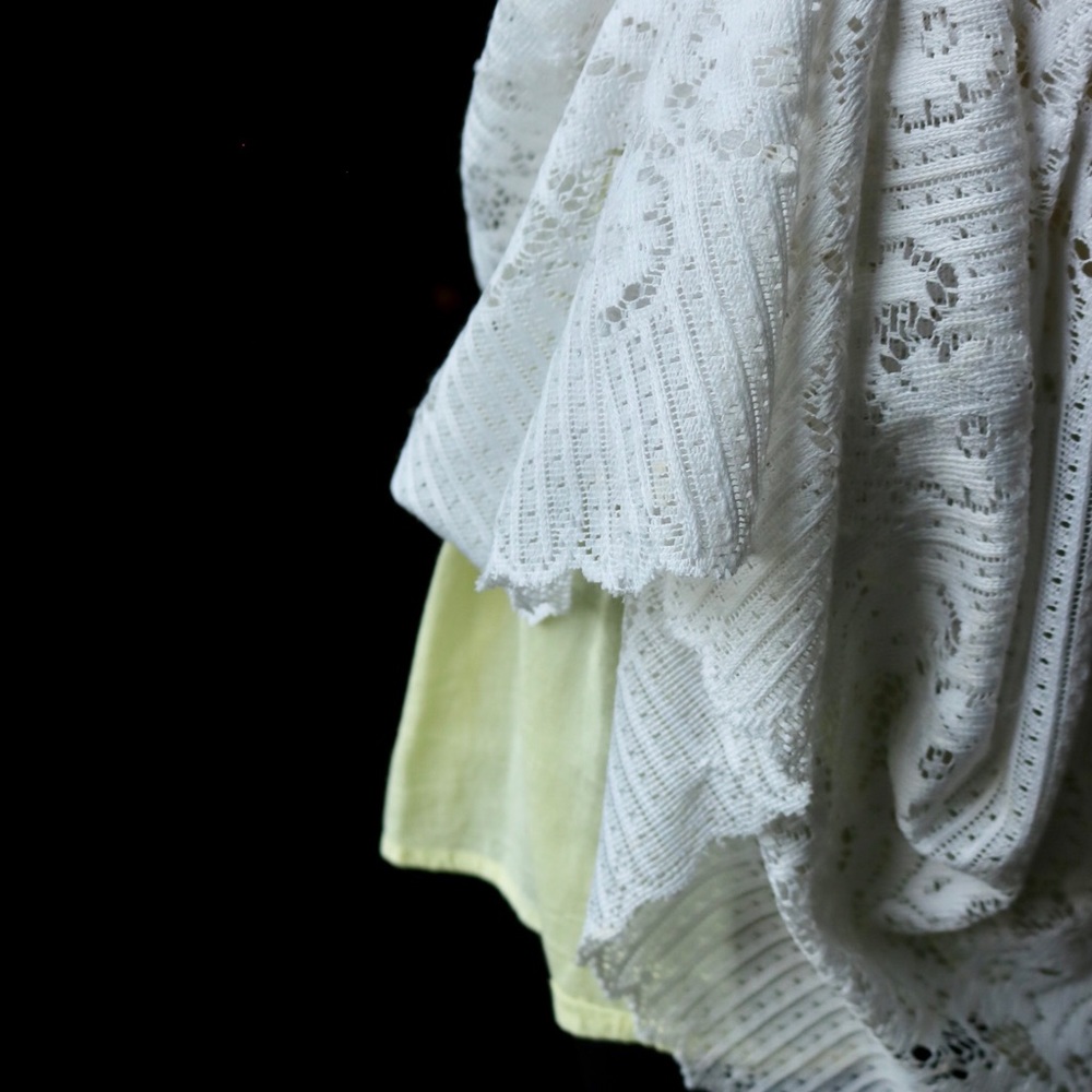 LIKE NEW Free People White Lace Yellow Layer Dress - Picture 5 of 6